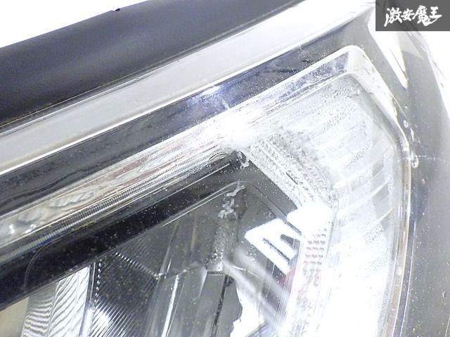 トヨタ 純正 MXAA52 MXAA54 RAV4 前期 LED ヘッドライト 左 左側 助手
