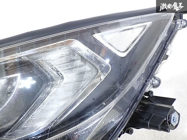 トヨタ 純正 MXAA52 MXAA54 RAV4 前期 LED ヘッドライト 左 左側 助手