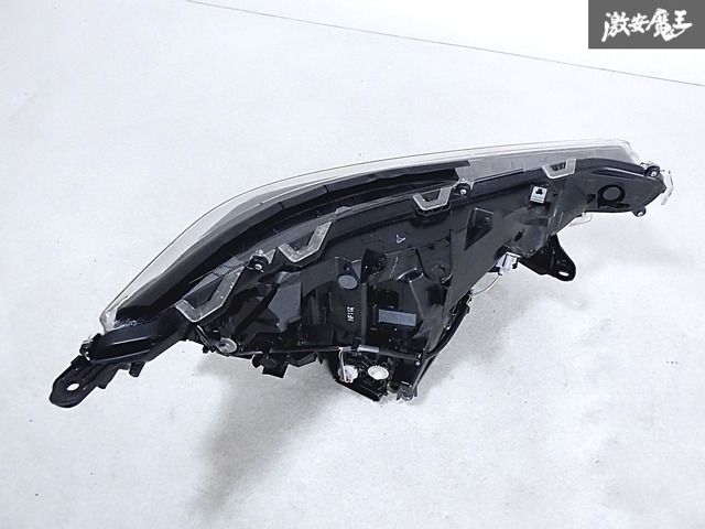 TOYOTA トヨタ AXAH52 RAV4 純正 LED ヘッドライト ヘッドランプ 左右 スタンレー STANLEY 42-93 AXAH52 RAV4 純正 LED ヘッドライト STANLEY 42-93 - メルカリ