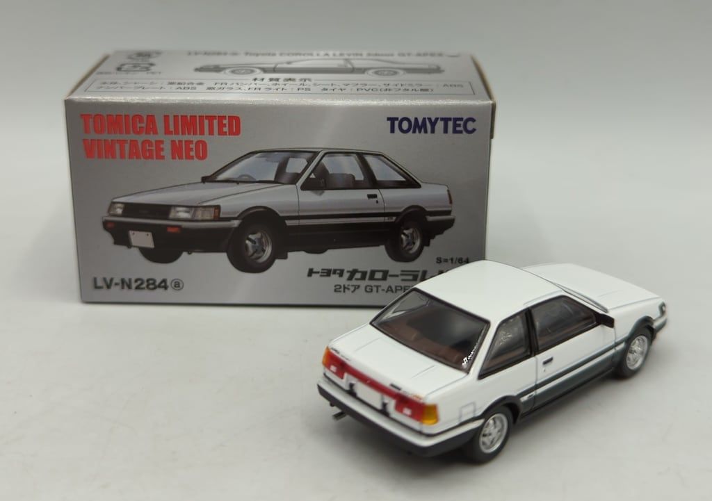 【新品】TOMICALIMITEDVINTAGENEOトヨタカローラ 2台セット LV-N284d トヨタ カローラレビン 2ドア GT（青）83年式 | 製品をさがす