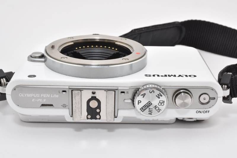 オリンパス OLYMPUS E-PL3 ボディ ホワイト 完動品 #375f OLYMPUS PEN オリンパス ミラーレス Lite E-PL3 レンズキット ホワイト