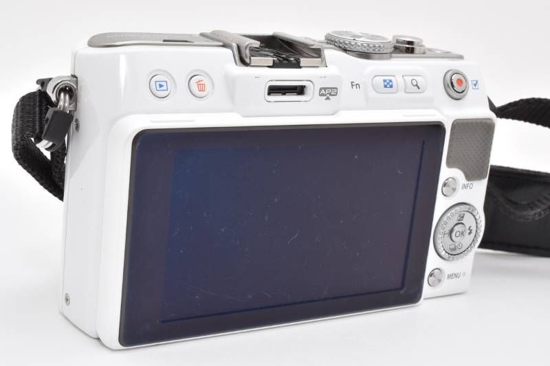 [美品] PEN E-P3 ボディ ホワイト オリンパス Amazon | OLYMPUS ミラーレス一眼 PEN E-P3 ボディ ホワイト E-P3 BODY