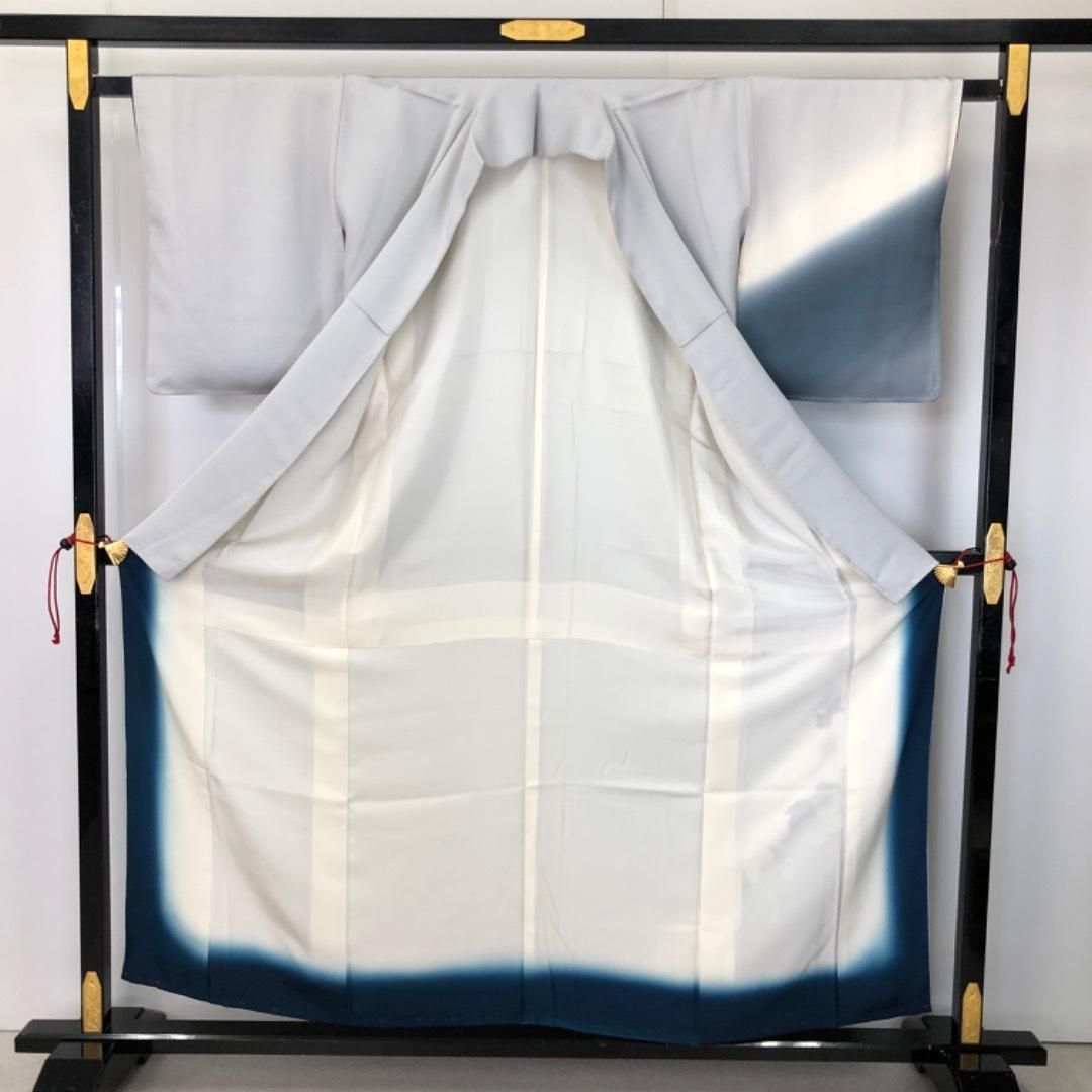 付下げ 作家物 暈しに花模様 灰色 K-5870 付下げ 作家物 暈しに花模様 灰色 K-5870 - メルカリ