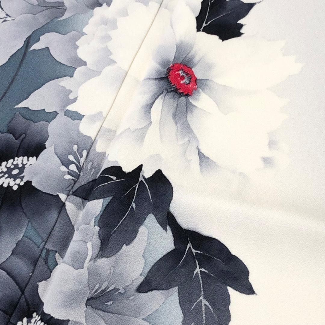 付下げ 作家物 暈しに花模様 灰色 K-5870 付下げ 作家物 暈しに花模様 灰色 K-5870 - メルカリ