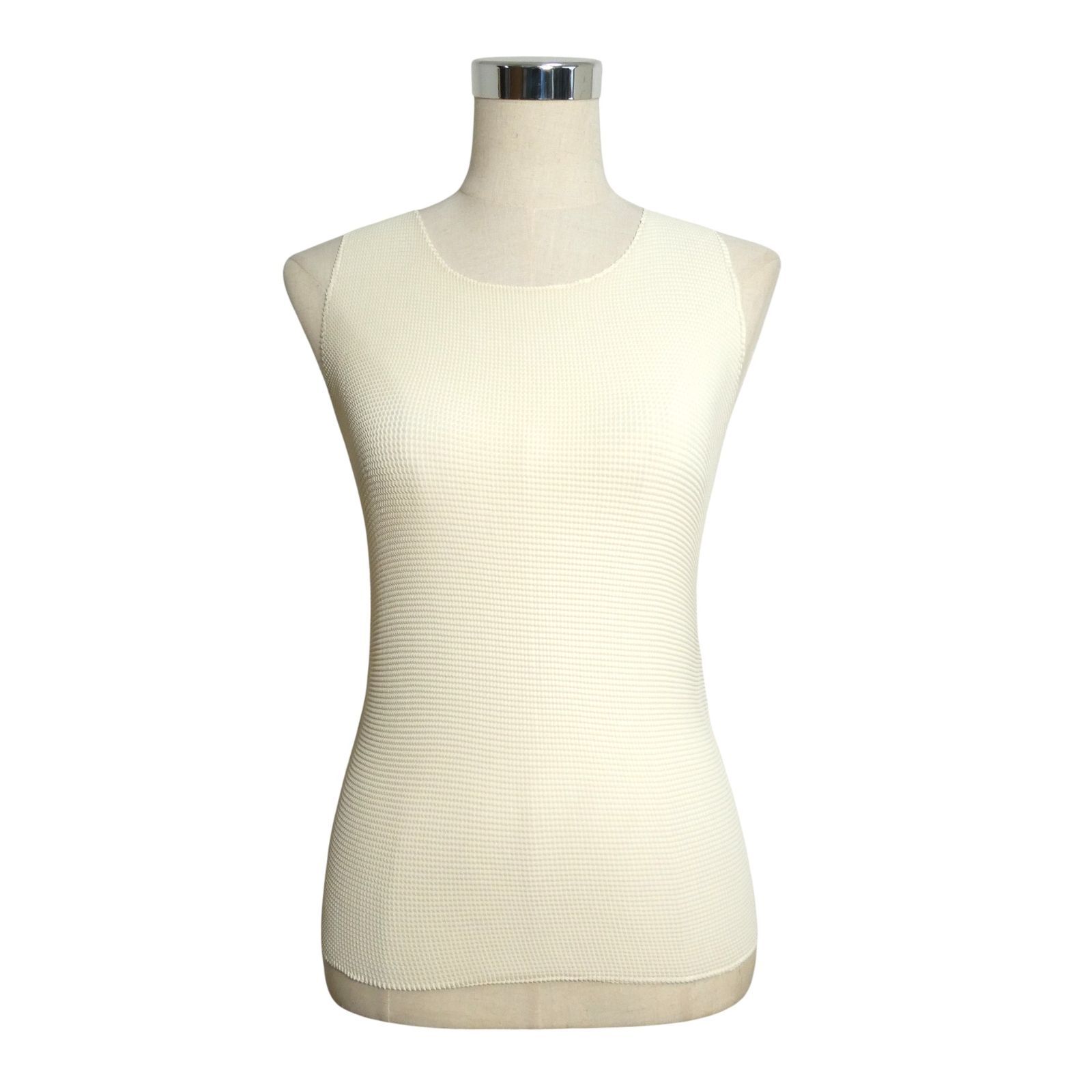 ISSEY MIYAKE イッセイミヤケ ワッフル プリーツ タンクトップ ISSEY MIYAKE イッセイミヤケ ワッフル プリーツ タンクトップ