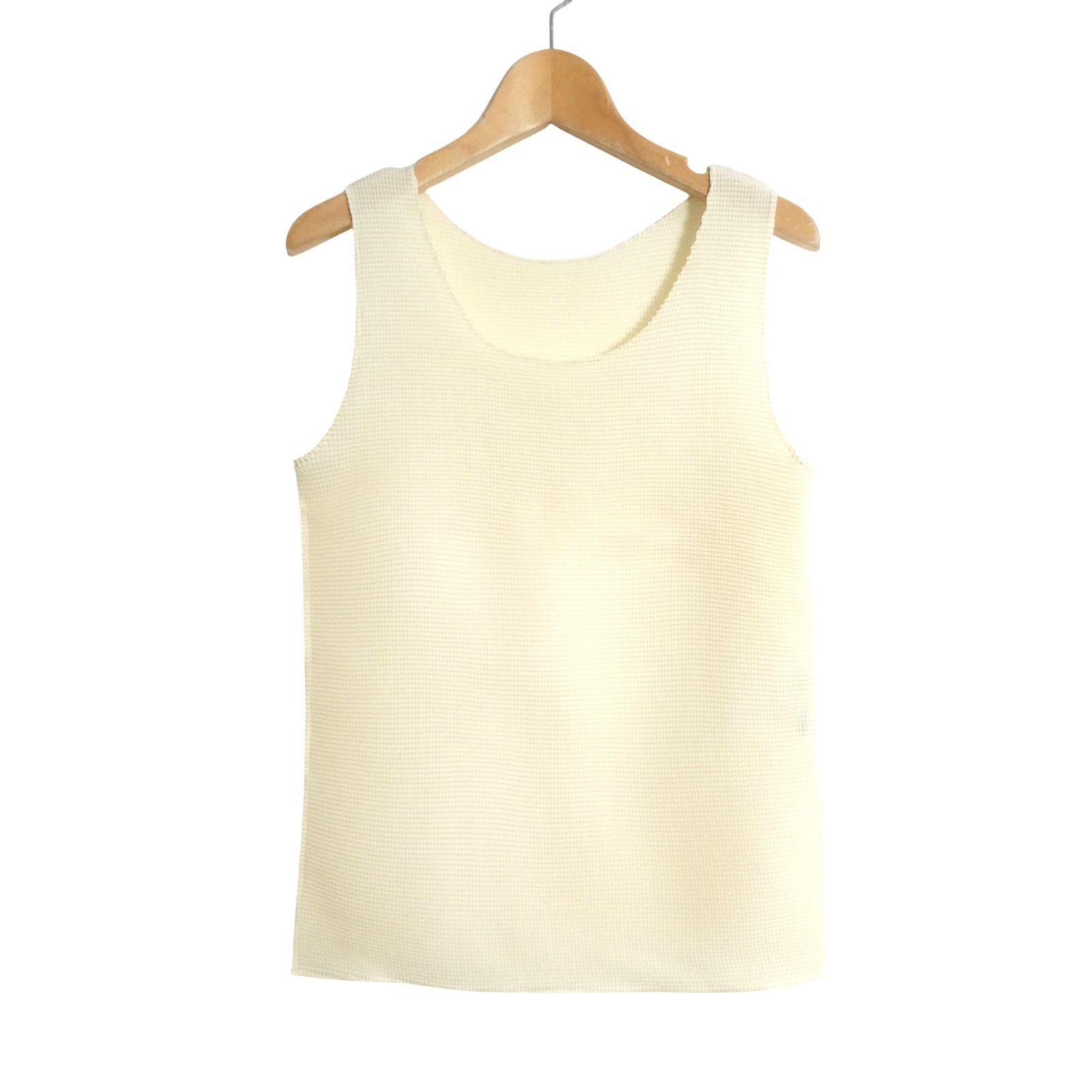 ISSEY MIYAKE イッセイミヤケ ワッフル プリーツ タンクトップ ISSEY MIYAKE イッセイミヤケ ワッフル プリーツ タンクトップ