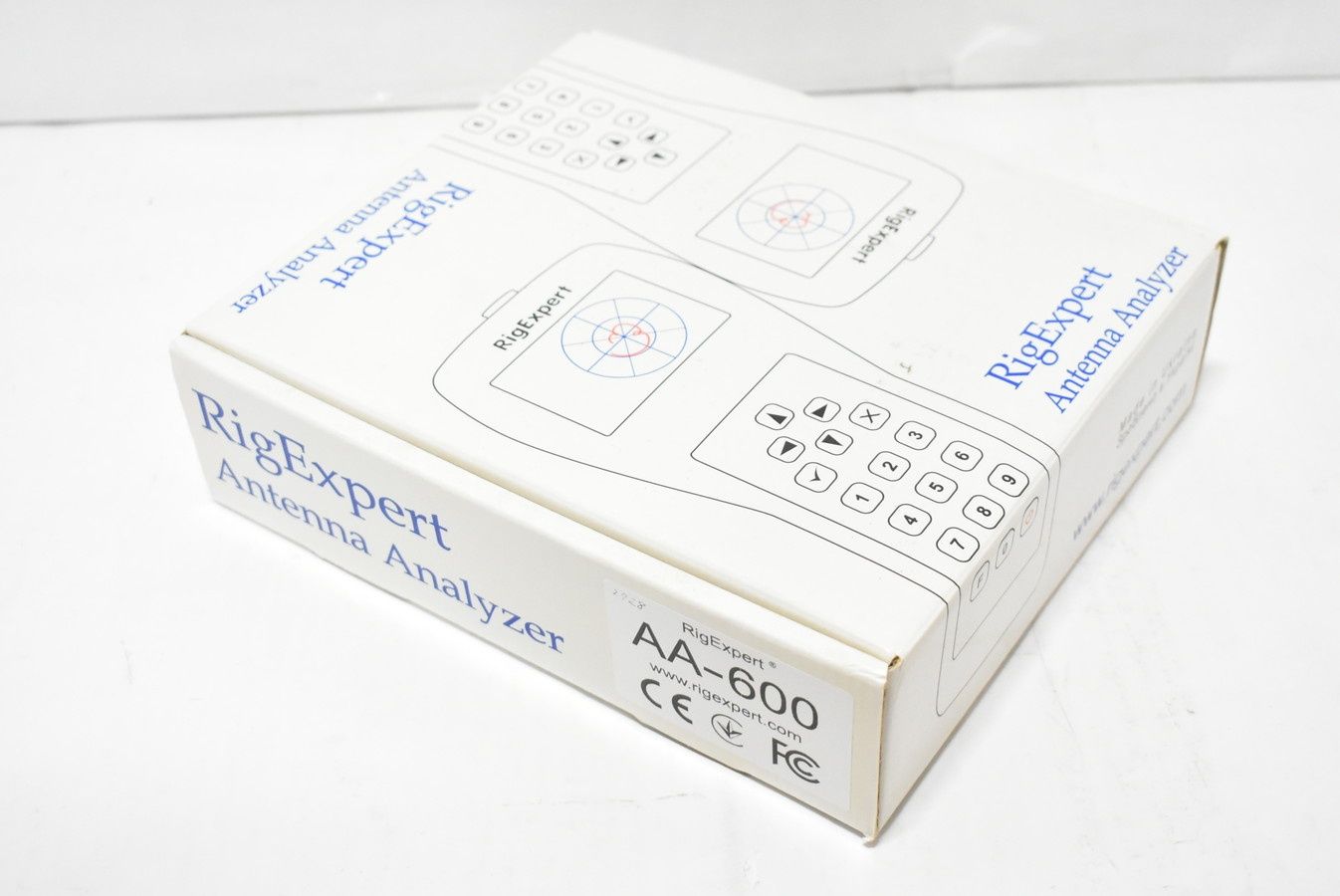 現状品 リグエキスパート アンテナアナライザー AA-600 アマチュア 無線機 ITNRKXCBRE2S-D-A28-byebye