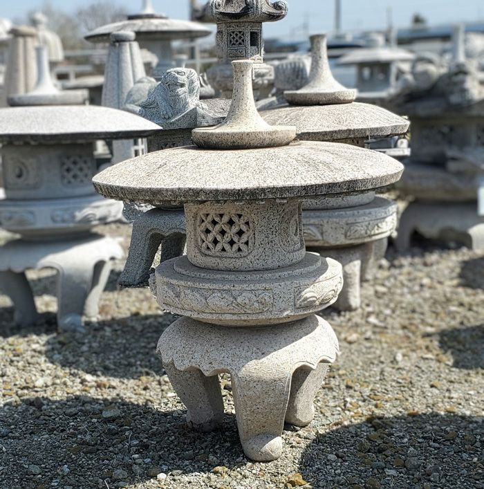 引取り限定】【配送要相談】「風情ある和庭園に・雪見灯籠 2.5尺・庭石 