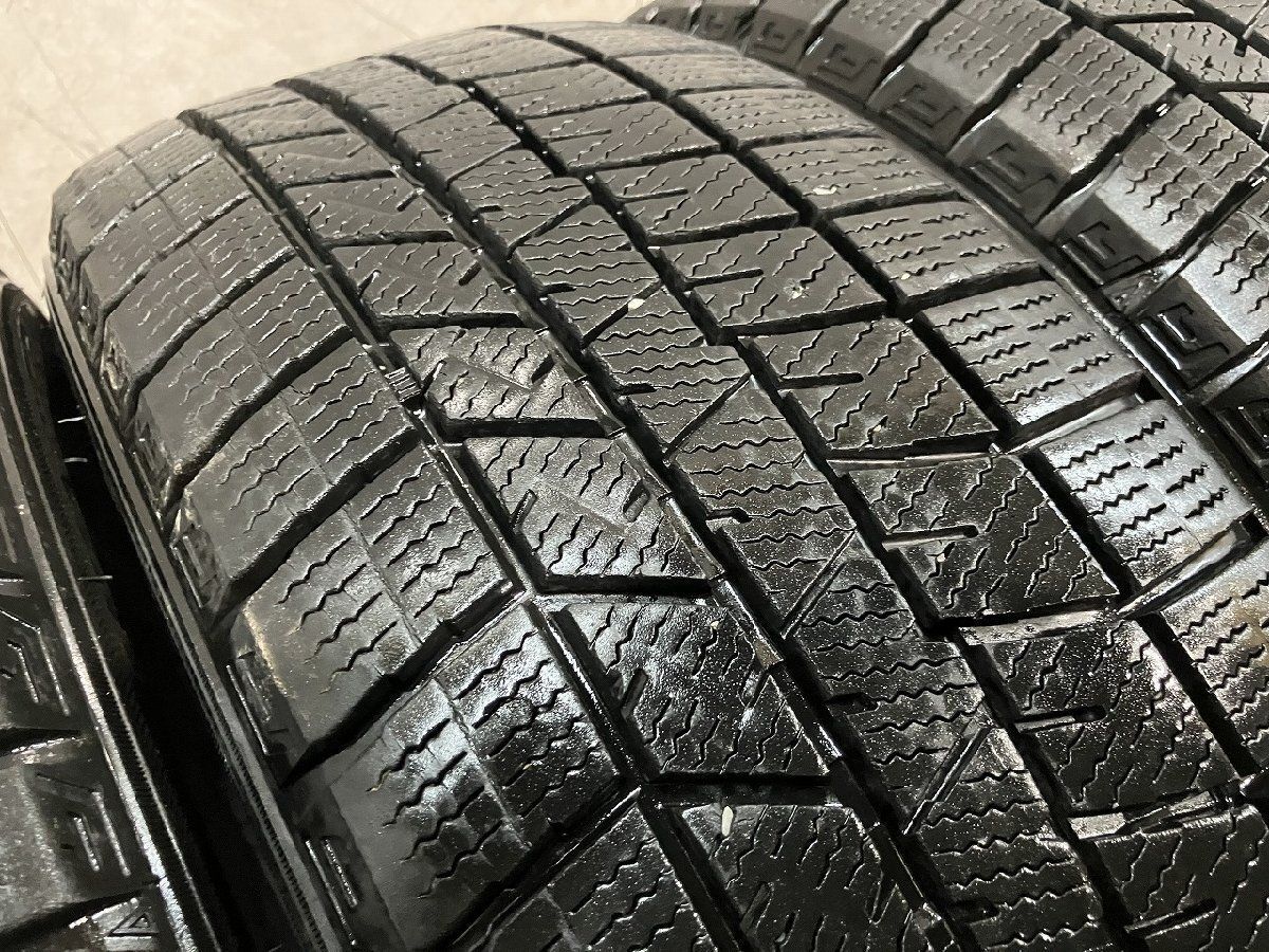 DUNLOP WINTER MAXX WM03 185/55R16 16インチ スタッドレス 4本 カローラフィールダー フィット ヤリス シャトル ヴィッツ等　(KTD722) クレジットカード QRコード決済可能 DUNLOP WINTER MAXX WM03 185/55R16 16インチ スタッドレス 4本