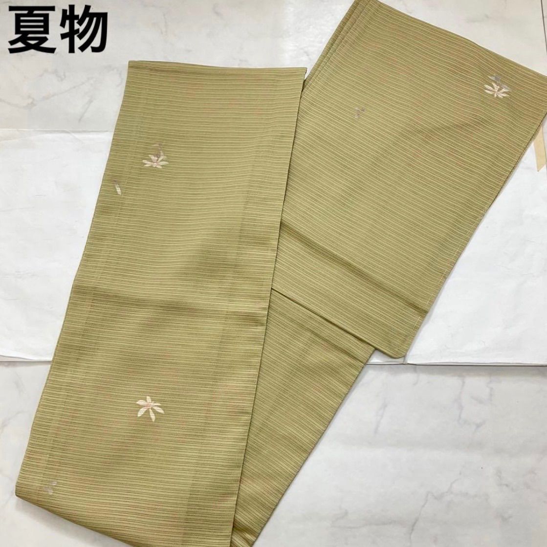 ◆kimono+one◆kimonoarisa◆未使用同然◆夏物◆夏着物◆小紋◆上質な絽織◆仕付け糸付き◆広襟◆裄65肩丈159◆夏着物夏帯着物帯小紋普段着名古屋帯洒落袋帯半幅帯