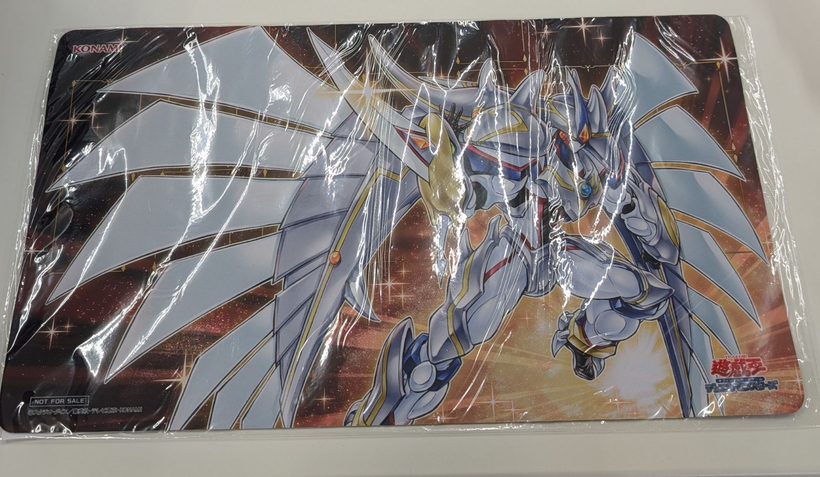 遊戯王OCG 遊戯王の日 プレイマット E・HERO シャイニングネオス