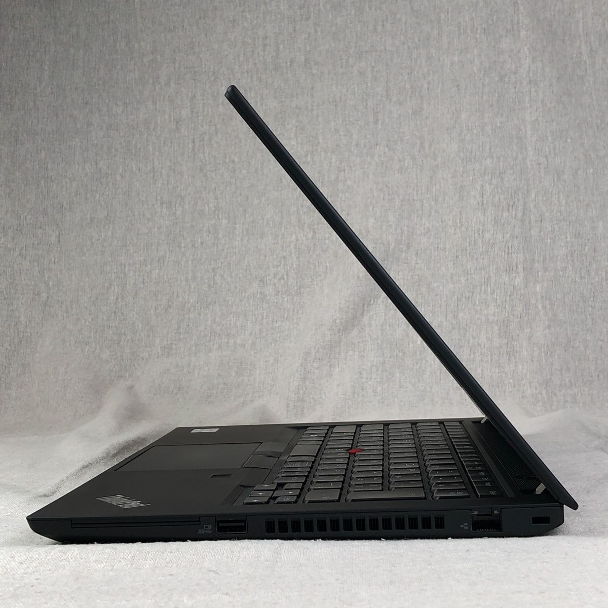Lenovo ThinkPad ノートPC ブラック　(ジャンク品) ジャンク Lenovo ThinkPad T14 Gen 1(i5/16GB/SSD512GB) 画面異常
