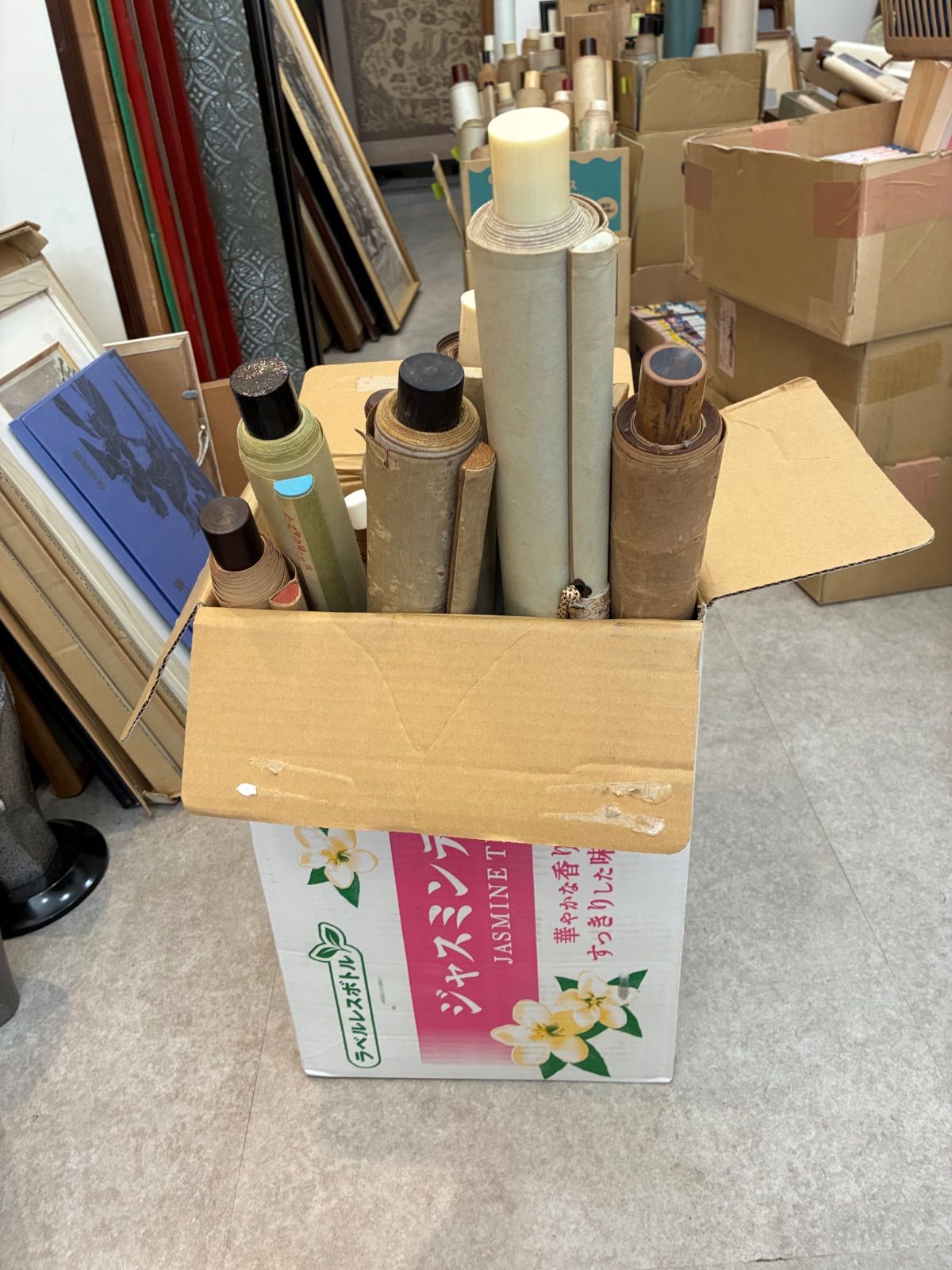 13本まとめ】掛軸 大量セット 山水・書画 桐箱入り 木箱付き 古美術 