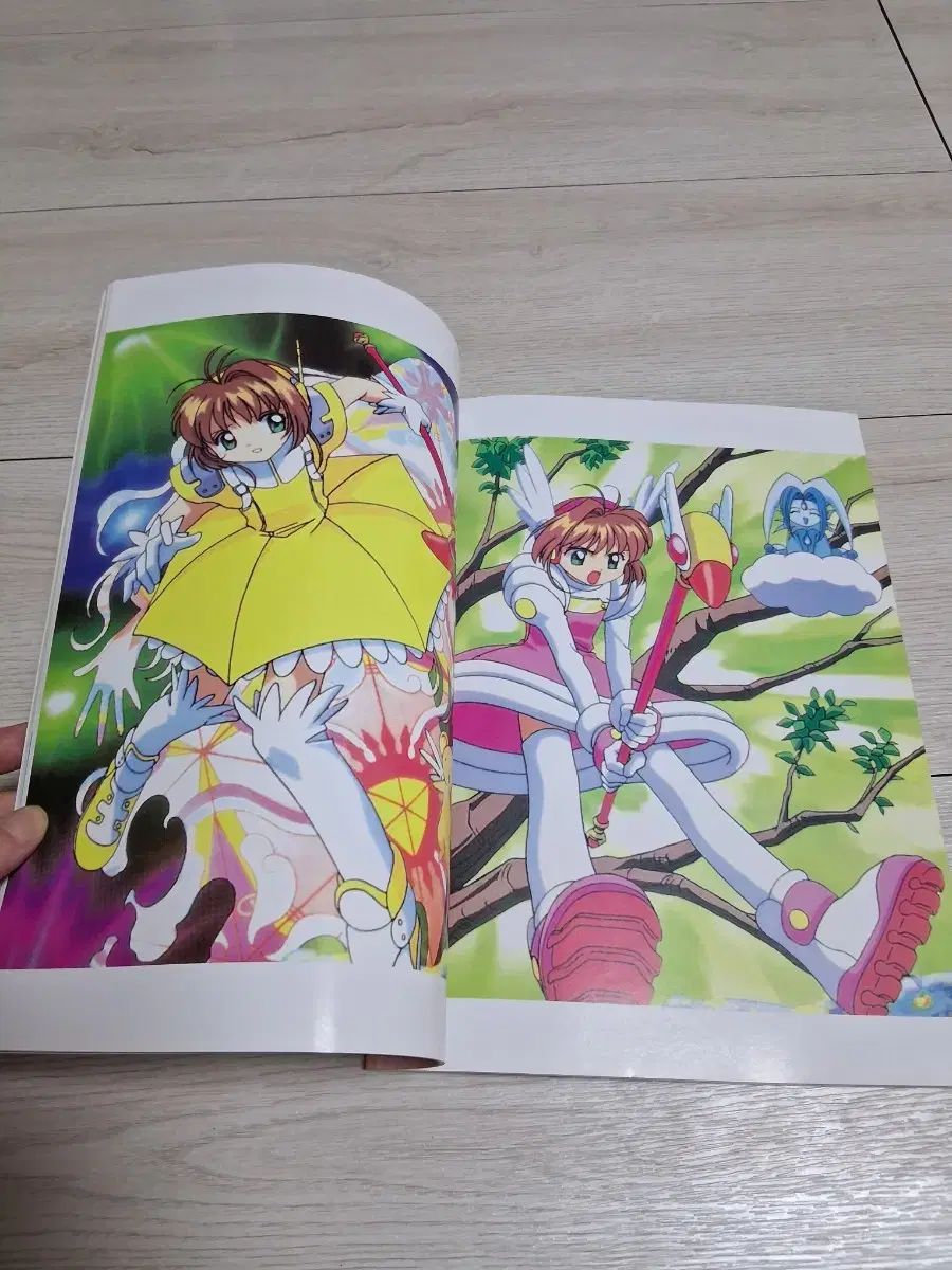 CLAMP カードキャプター さくら 写真集