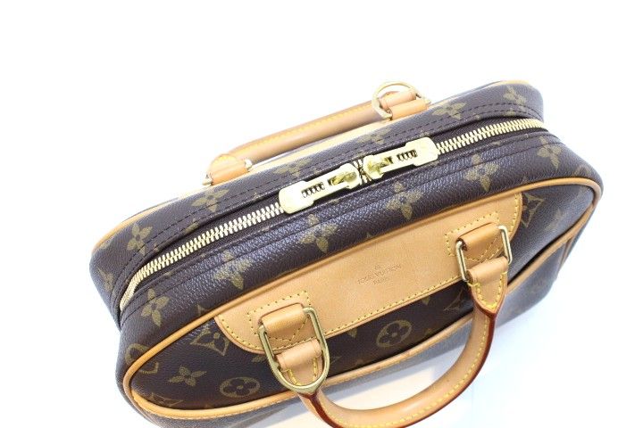 LOUIS VUITTON ルイ・ヴィトン バッグ トゥルーヴィル モノグラム LOUIS VUITTON ルイ・ヴィトン バッグ トゥルーヴィル モノグラム