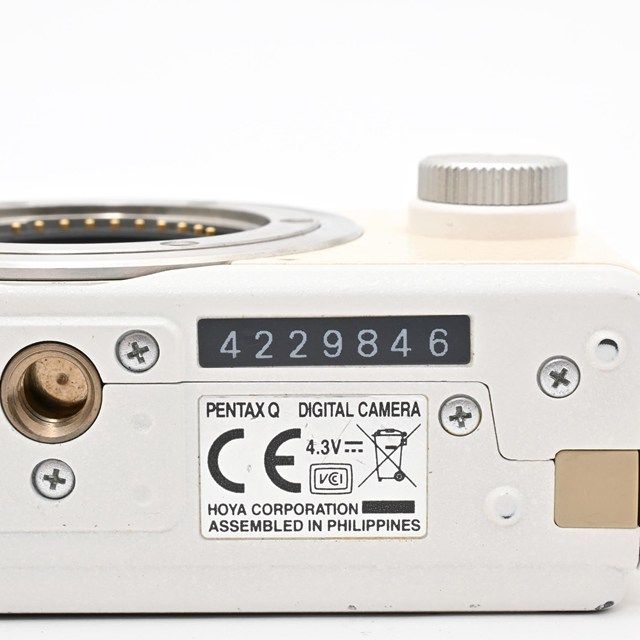 並品＞ PENTAX Q ダブルレンズキット ホワイト｜超小型ミラーレス一眼
