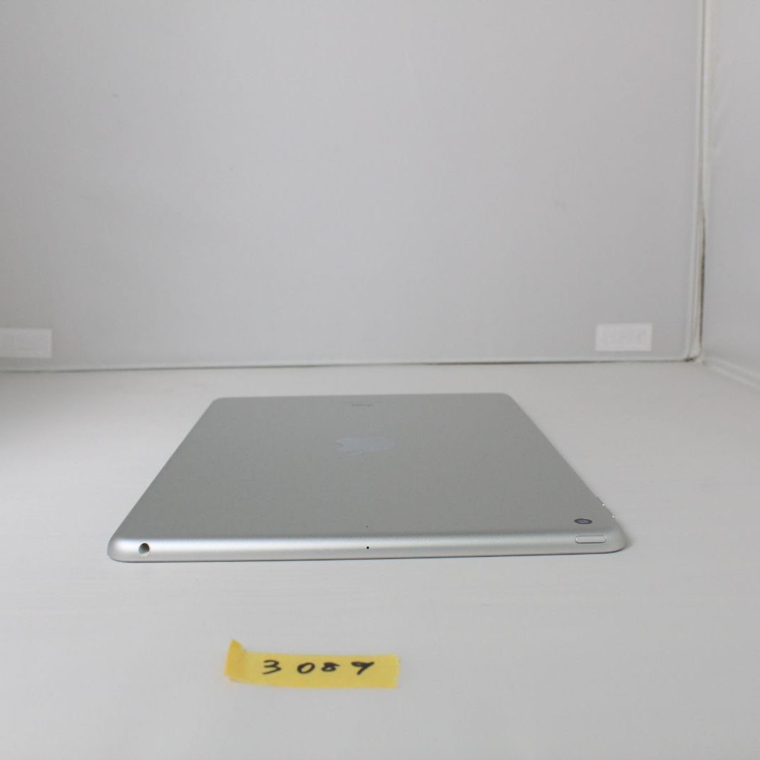 訳アリ】iPad 第9世代 10.2