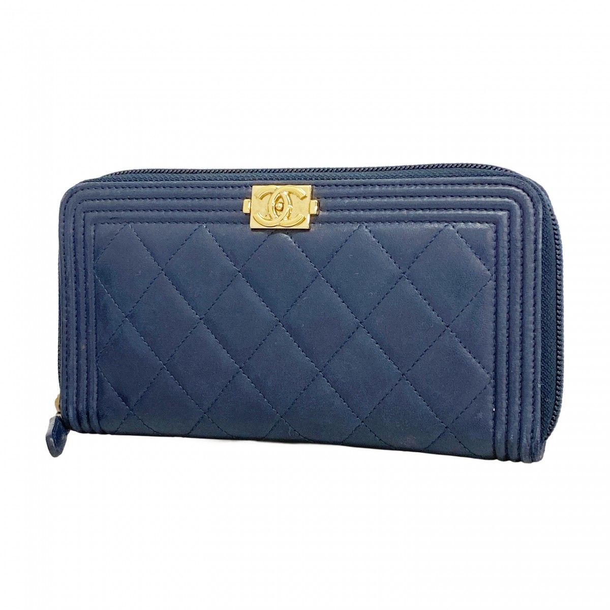 【6dc3767-k】シャネル 長財布 ボーイシャネル ラムスキン ネイビー ゴールド金具【中古】レディース CHANEL - 【6dc3767-k】シャネル 長財布 ボーイシャネル ラムスキン