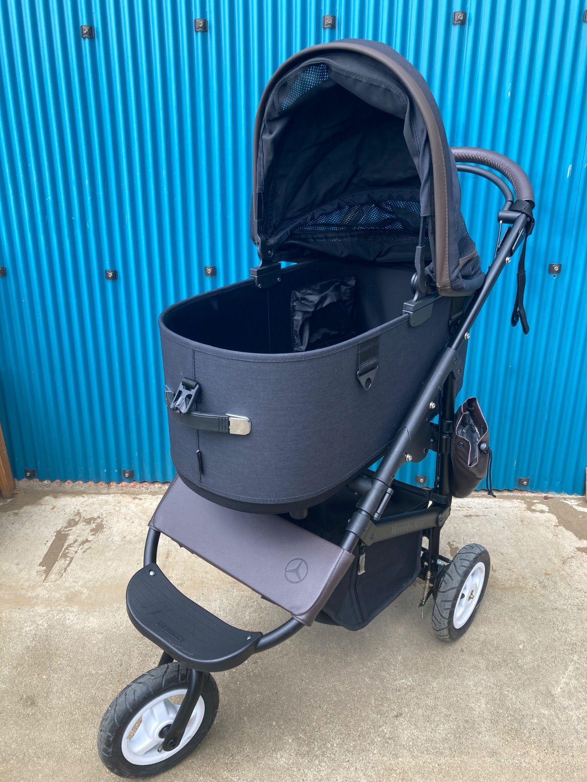 ペット用品 AIR BUGGY Mercedes Benz ペットバギー キャリー 中古 現状品 / エアバギー メルセデスベンツ コラボ ダブルネーム MP306) AIR BUGGY Mercedes Benz ペットバギー ドッグバギー カート