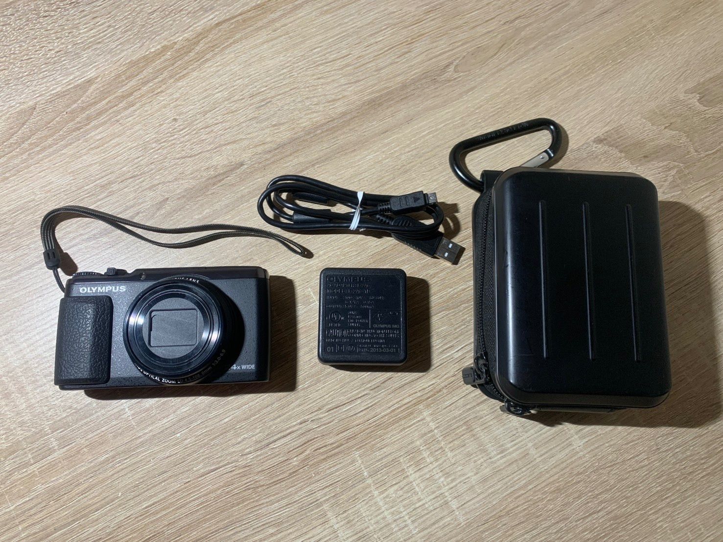 0005 OLYMPUS STYLUS SH-50 ブラック デジカメ 動作確認済み【ネ