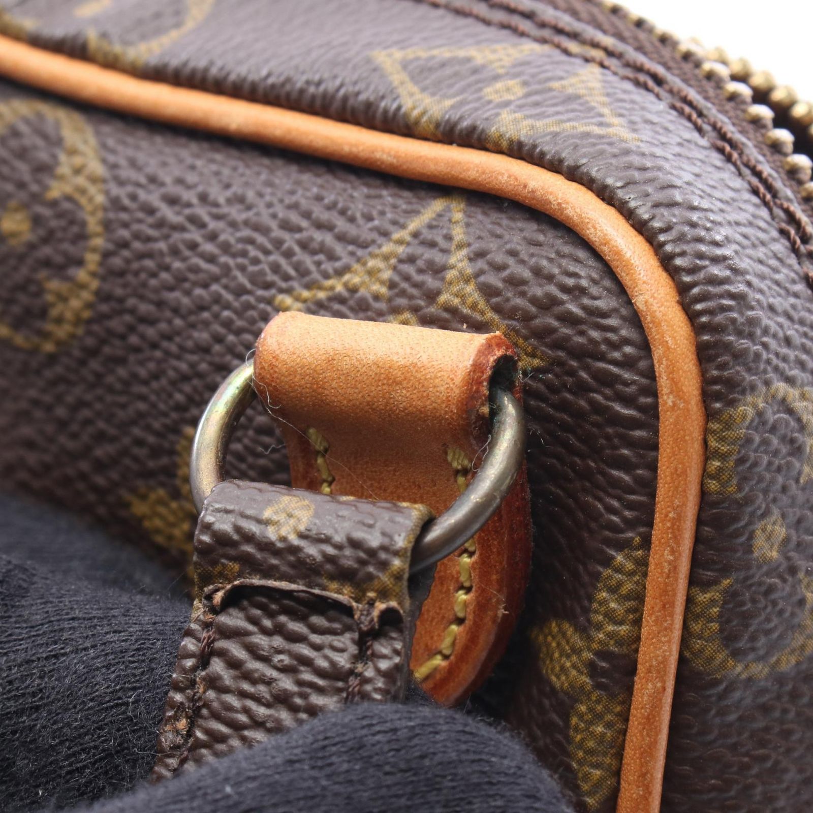ルイ・ヴィトン LOUIS VUITTON ショルダーバッグ ミニアマゾン M45238