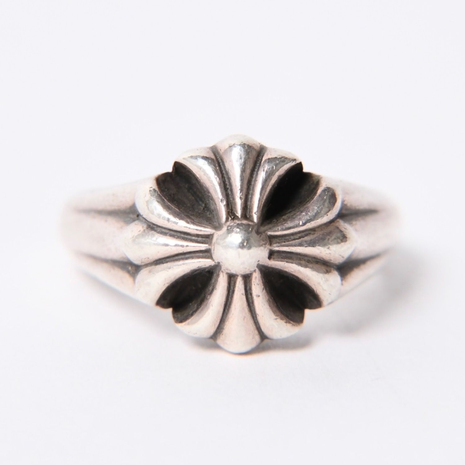 CHROME HEARTS クロムハーツ スモール カットアウト CHプラスリング 