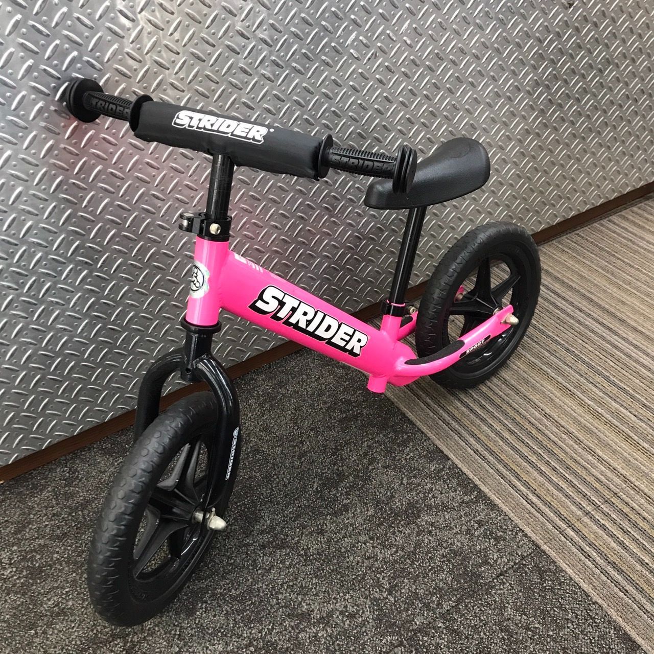 STRIDER SPORT 12 ストライダー スポーツ バランスバイク キックバイク