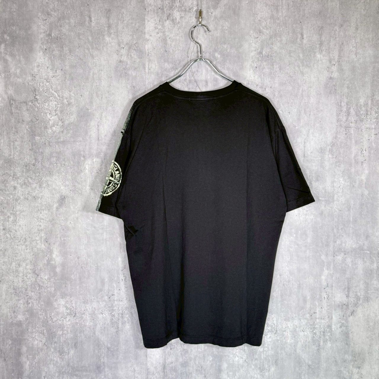 STONE ISLAND ストーンアイランド コンパス刺繍 黒 Tシャツ L