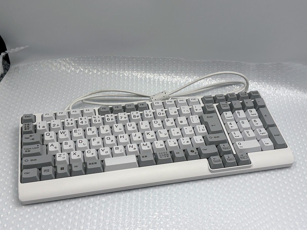Chicony USBコンパクトキーボード KU-0626 ホワイト - メルカリ