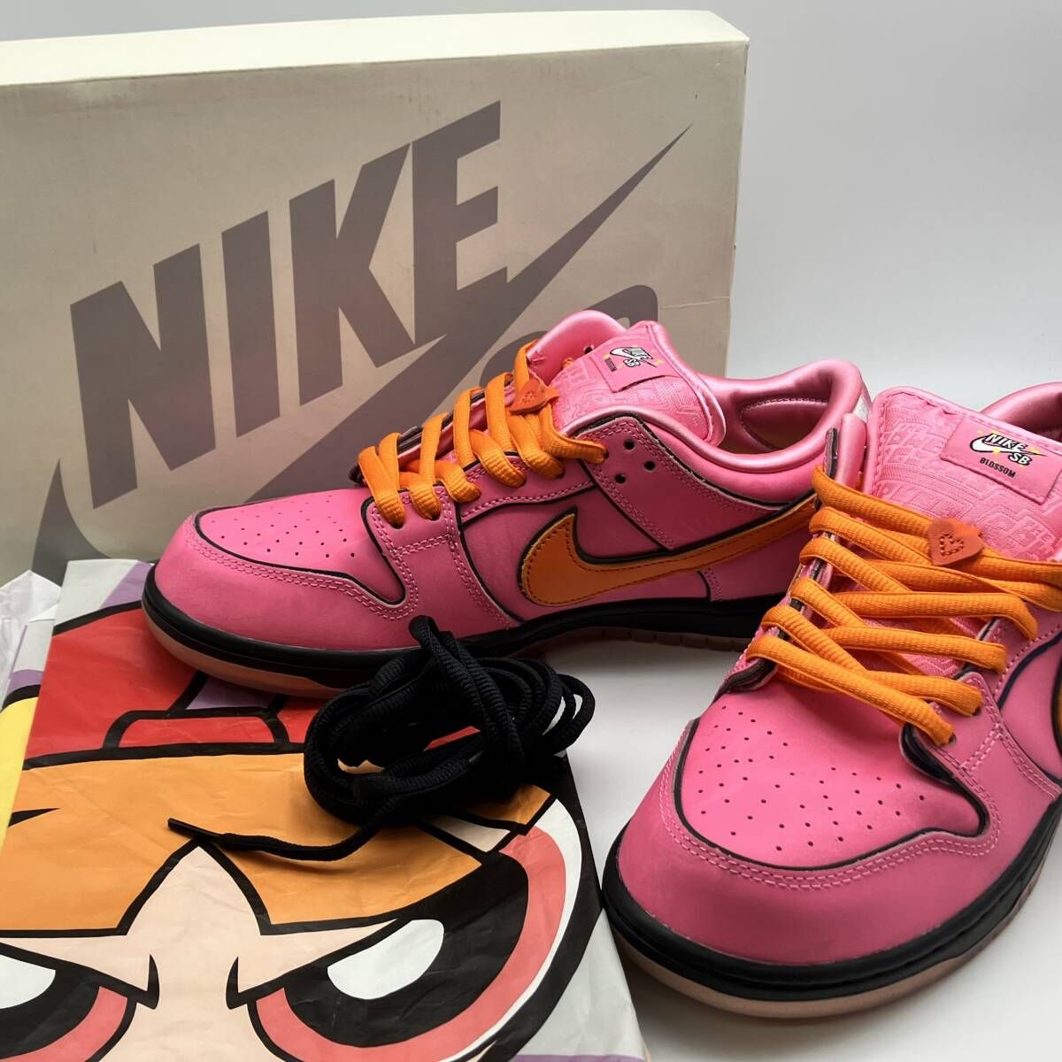 NIKE The Powerpuff Girls × Nike SB Dunk Low Pro QS 