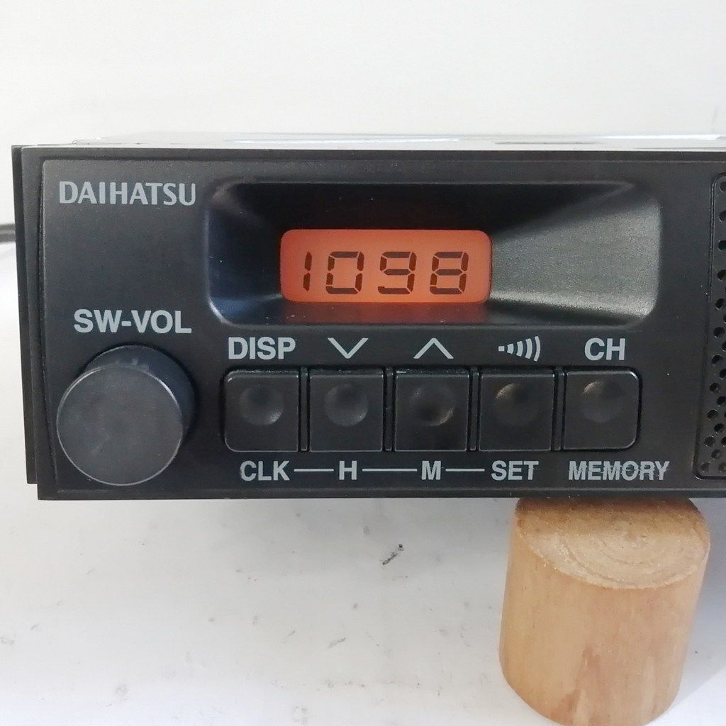 ダイハツ 純正ラジオ 1DIN AM スピーカー一体 86120-B2010 - メルカリ