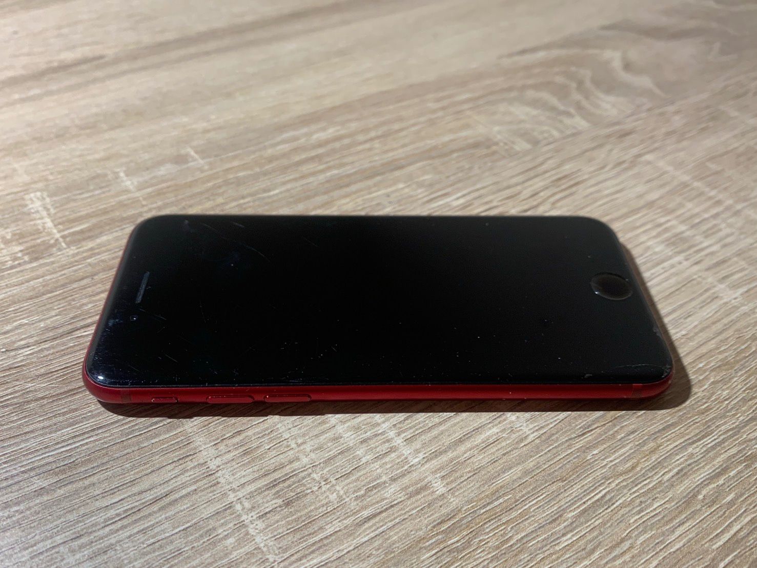 iPhone SE 64GB レッド やや訳アリ ジャンク品 - メルカリ