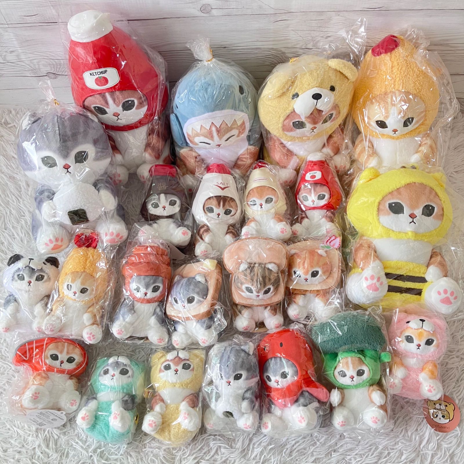 全品新品タグ付き 美品 mofusand モフサンド ぬいぐるみ 23点セット