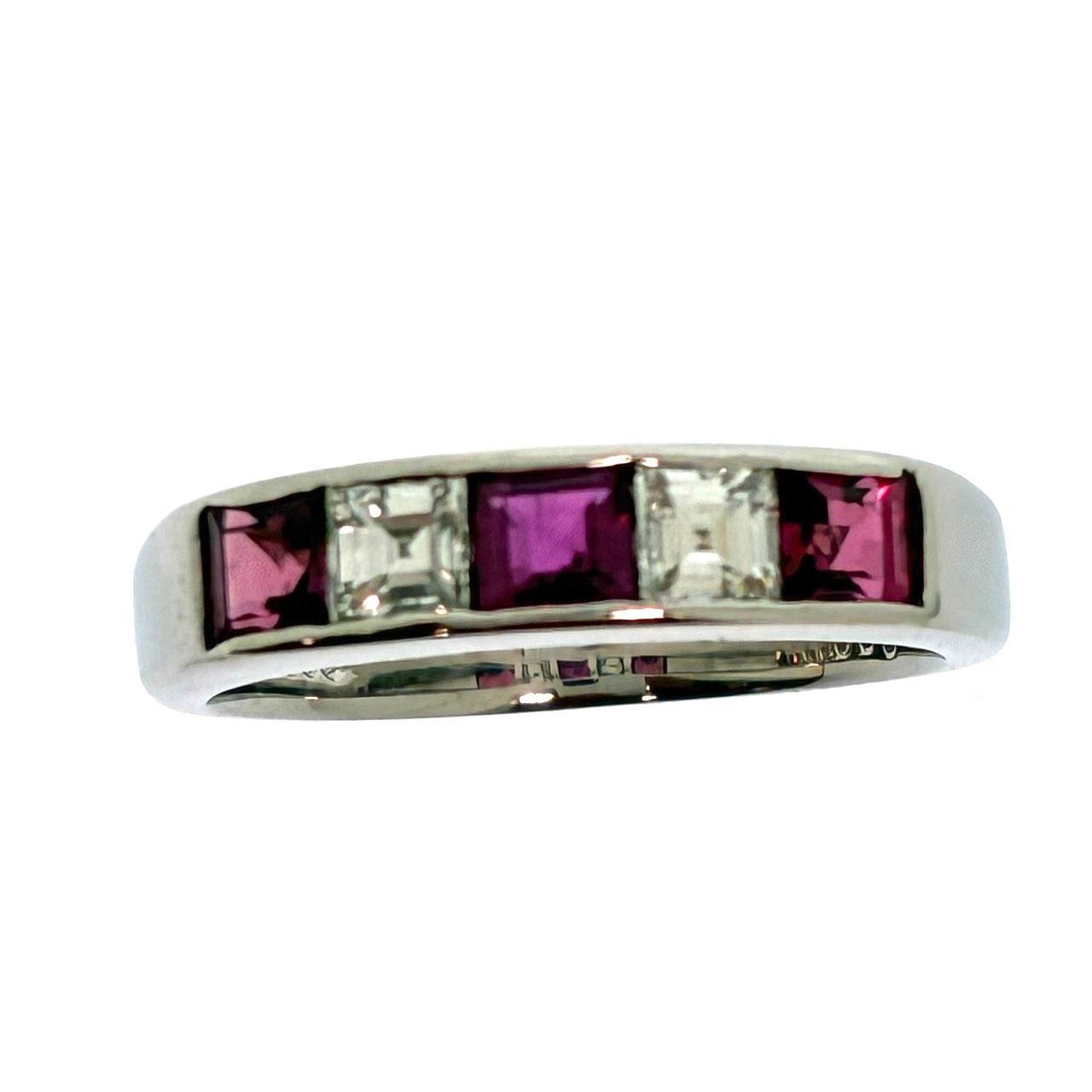 新品仕上済み Pt900 天然 ルビー ダイヤモンド リング 4.42g R:0.85ct 