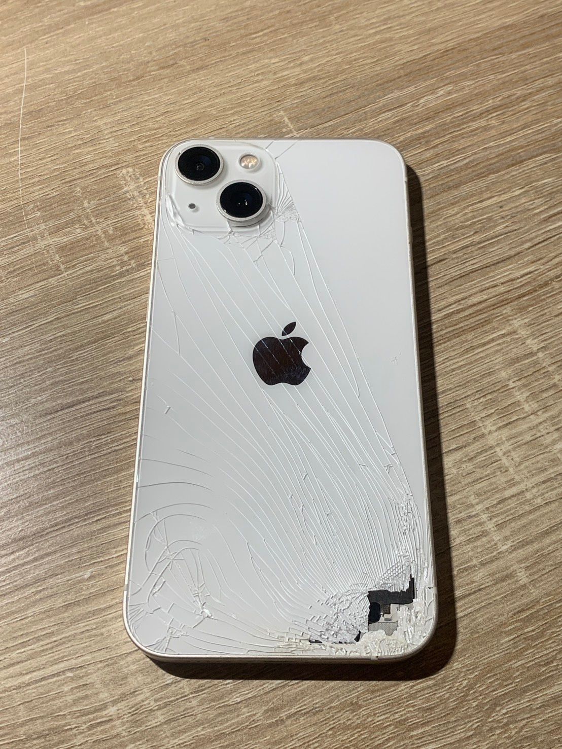 iPhone 13 ホワイト ジャンク品 iPhone 13 128GB ホワイト ジャンク品 - メルカリ