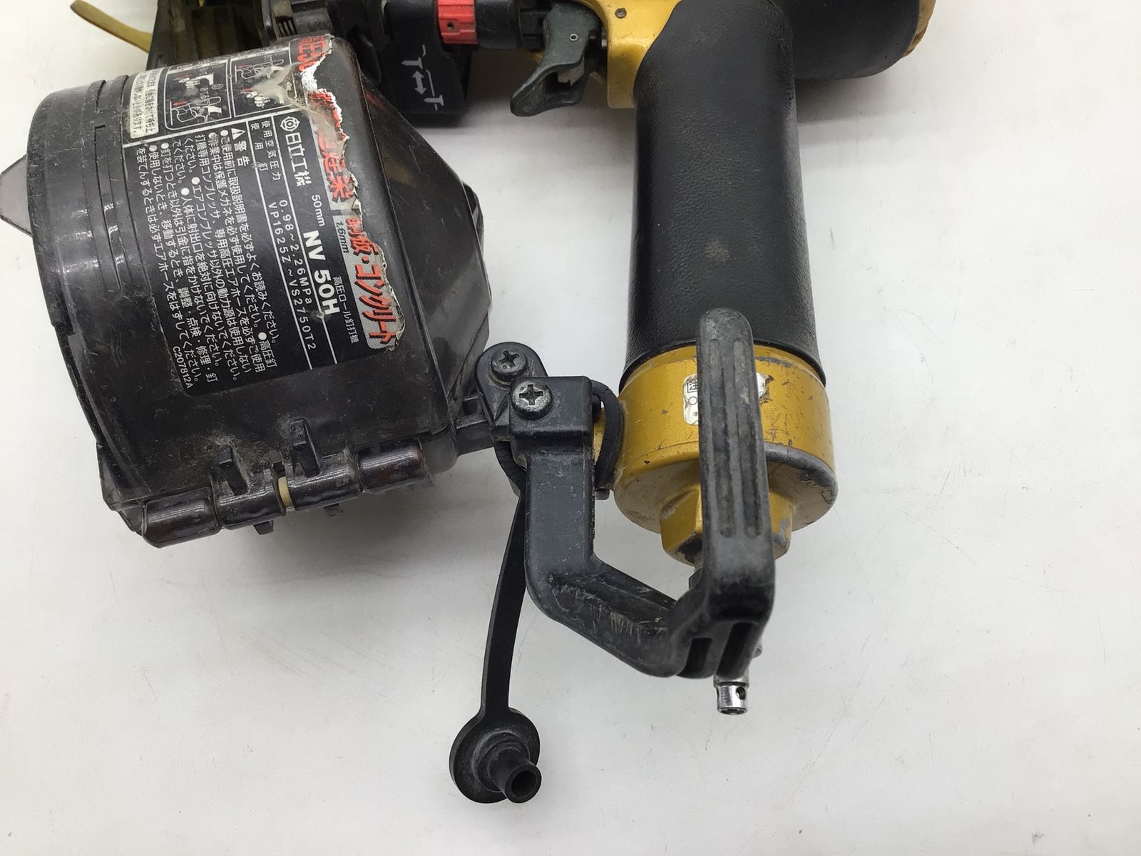 中古ランクB】日立工機 ロール釘打機 NV50A1(0-20) 中古ランクB】日立工機 ロール釘打機 NV50A1(0-20)