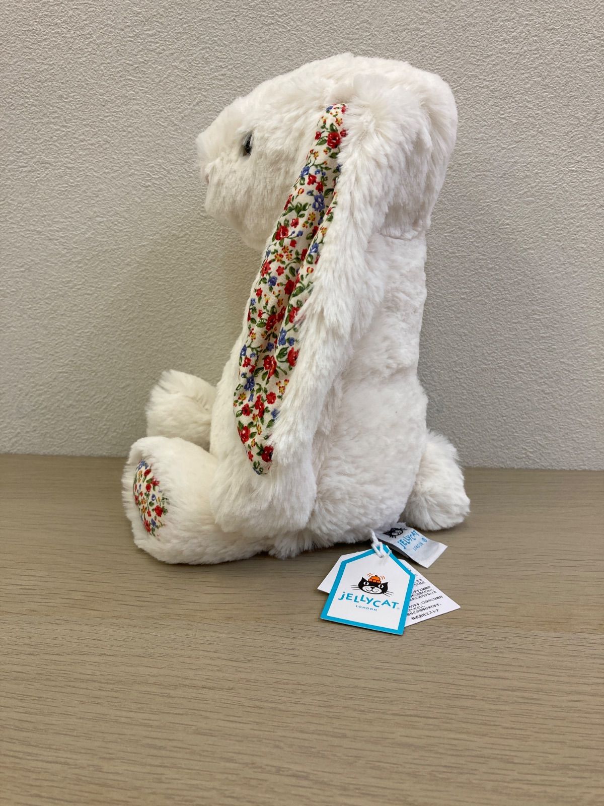 Jellycat ジェリーキャット ブロッサム クリームバニー Mサイズ
