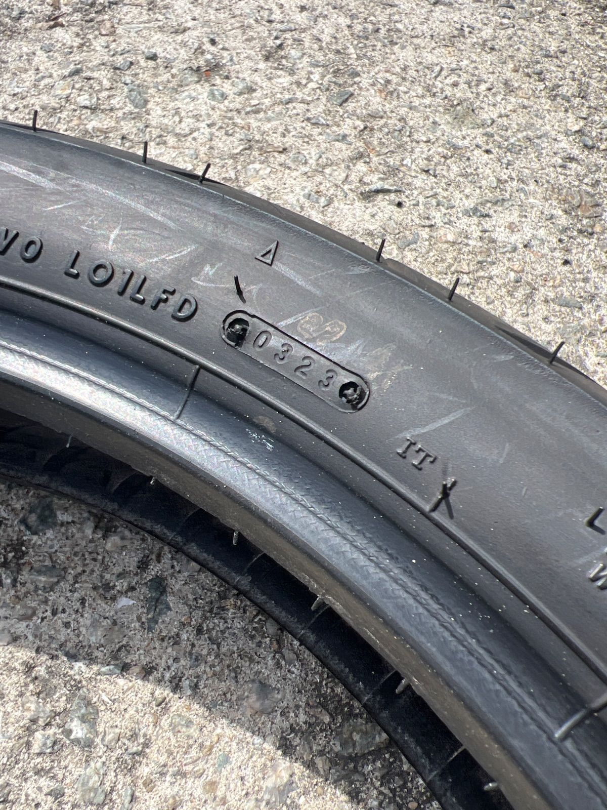 IRC RX-01 前後交換 110/80-17 140/70-17 465 - メルカリ