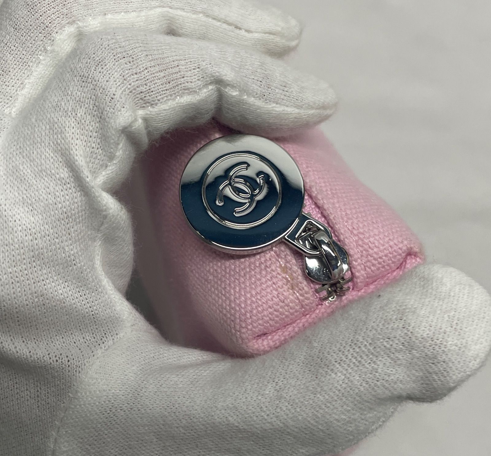 ◇ CHANEL ノベルティ ポーチ 【使用感あり】【！箱なし/ポーチのみ