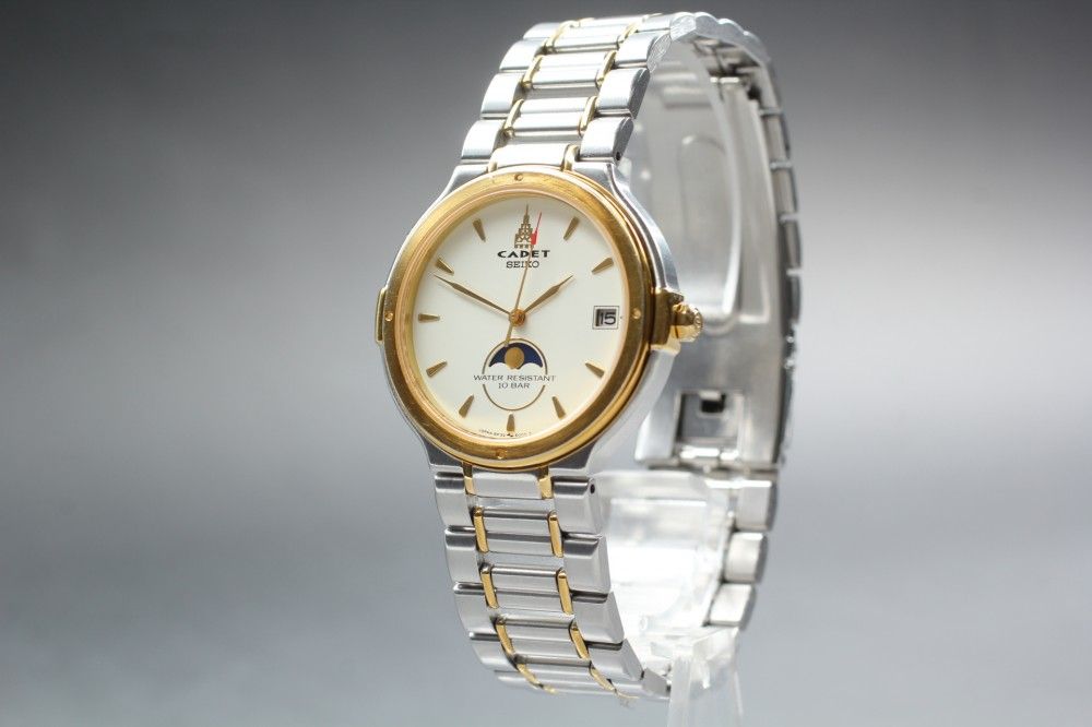 稼働品】SEIKO カデット 6F32-6000 ムーンフェイズ クオーツ メンズ