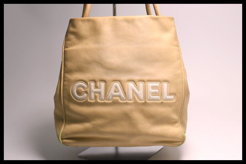 □CHANEL 7番台 カメリア GD金具 レザー ショルダーバッグ シャネル