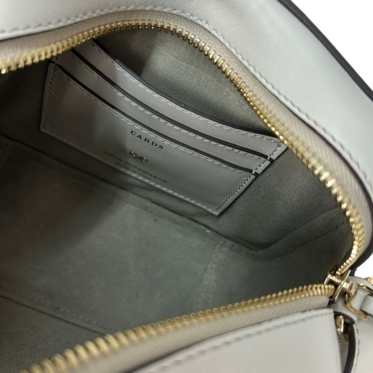 Anya Hindmarch(アニヤハインドマーチ) ショルダーバッグ美品 