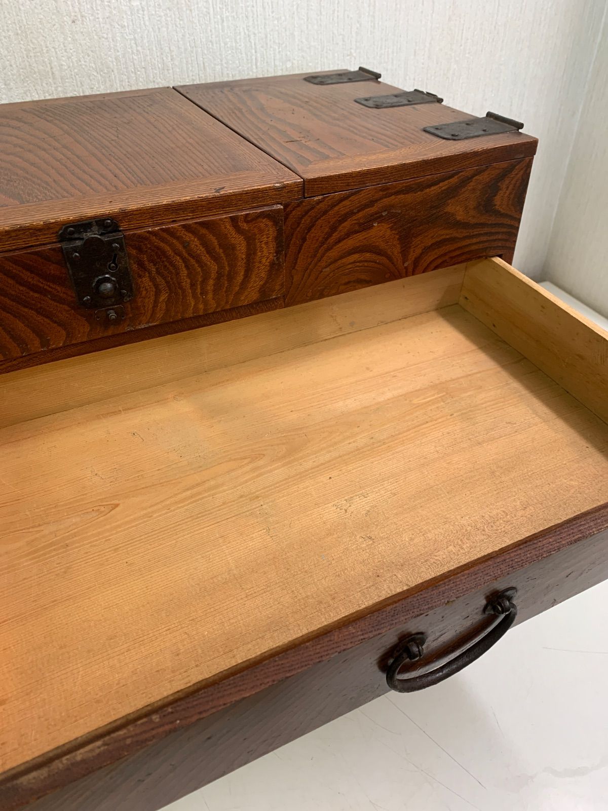 E138 前欅針箱/裁縫箱/ケヤキ/道具箱/時代箱/古道具/アンティーク家具 