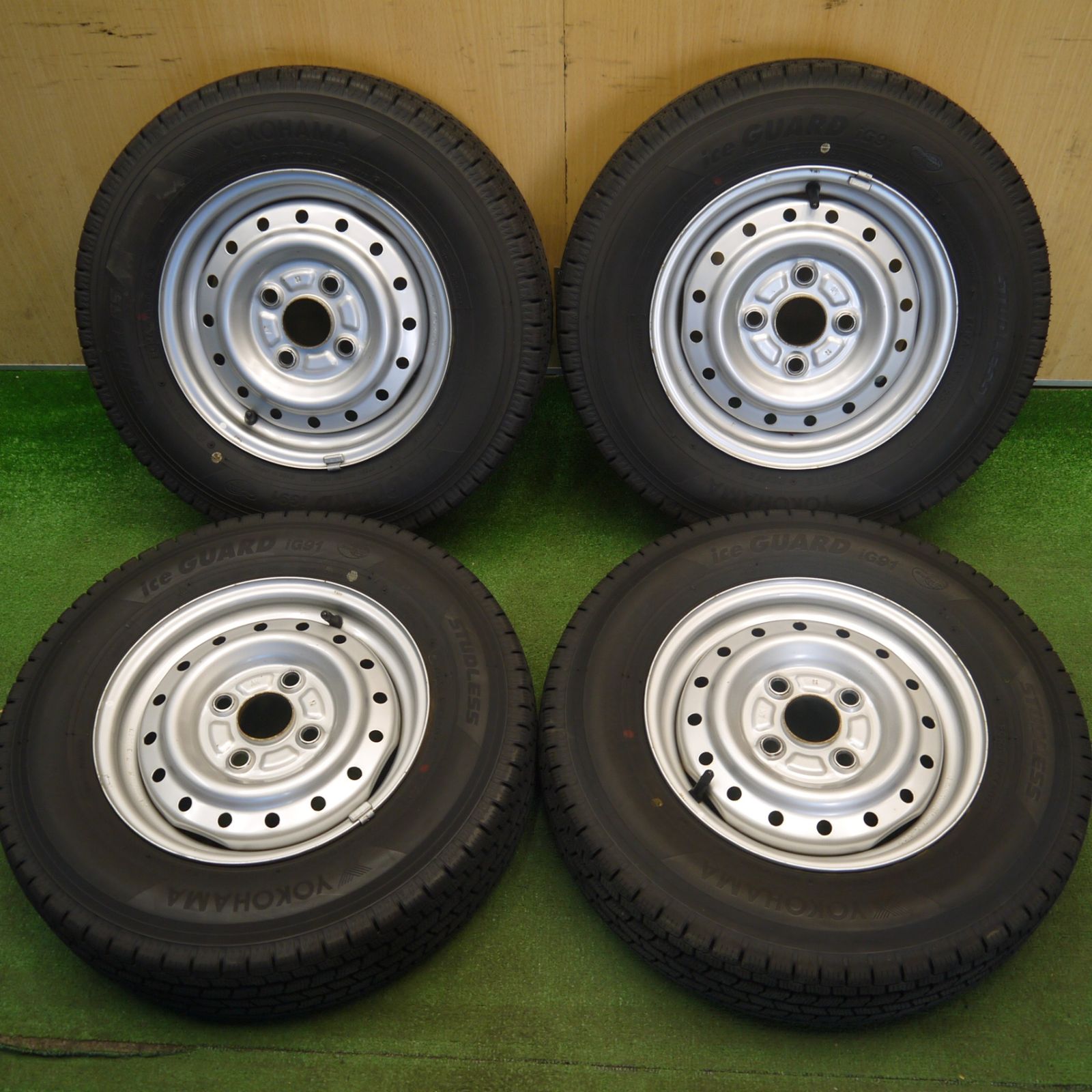 ココア 純正 鉄ホイール バリ溝 スタッドレス バリ溝！23年！キレイ！9.5分以上☆スタッドレス 145/80R12 80/78N