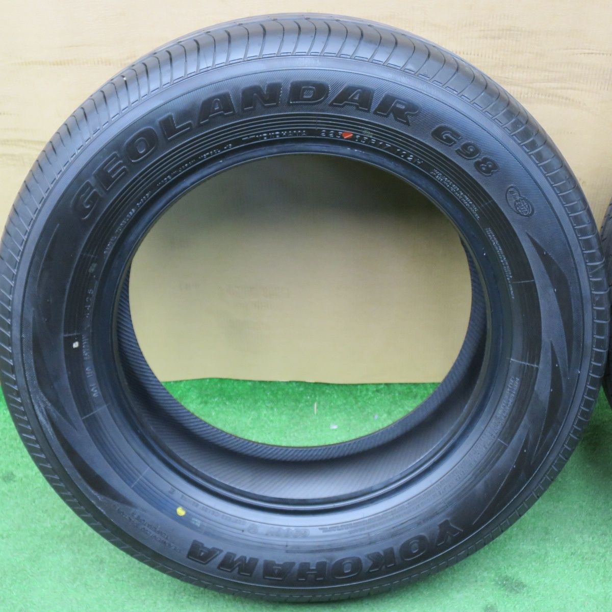 新車外し！25年☆225/65R17 ヨコハマ ジオランダー G98 タイヤ 17 