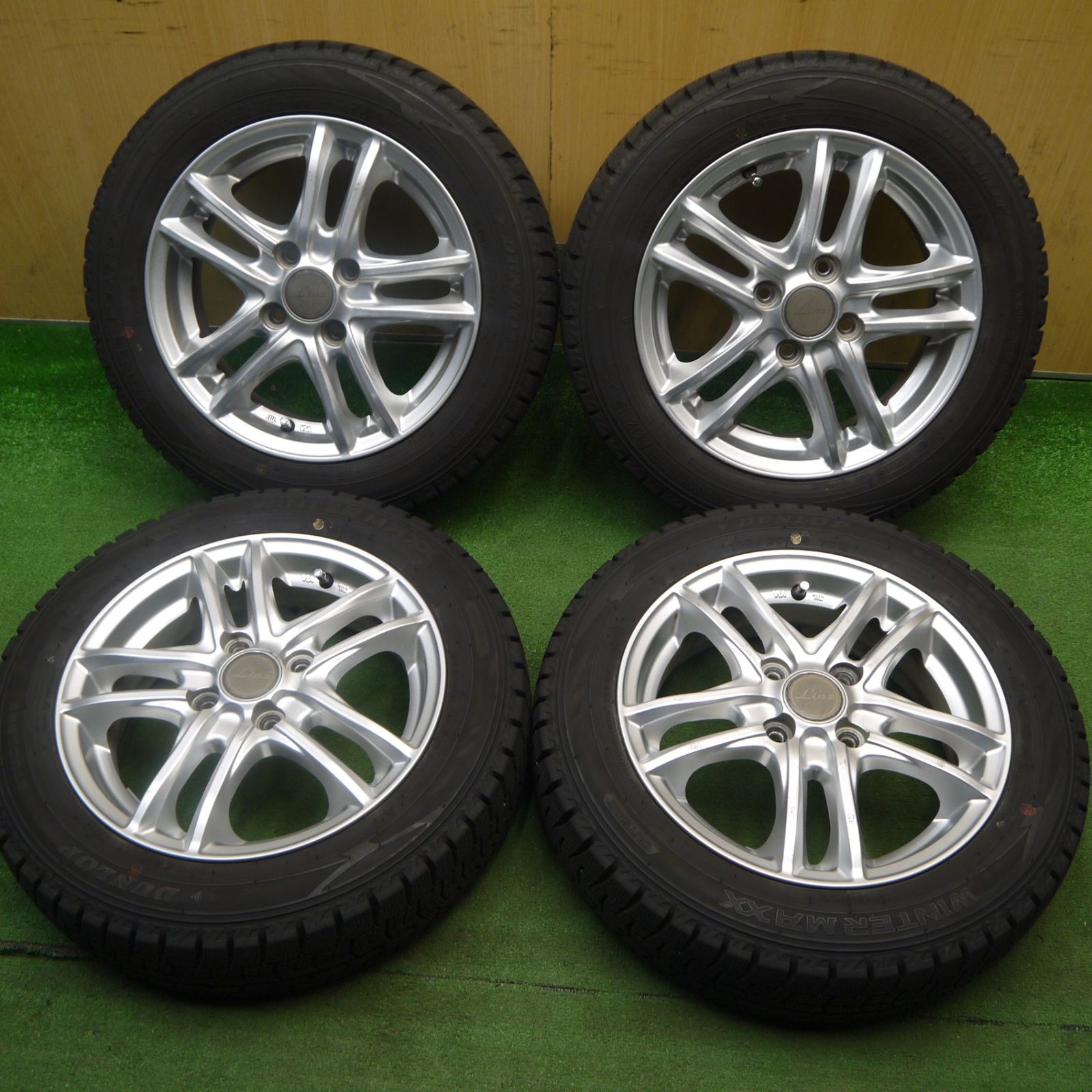 バリ溝！25年！9.5分☆スタッドレス 155/65R14 ダンロップ ウインター