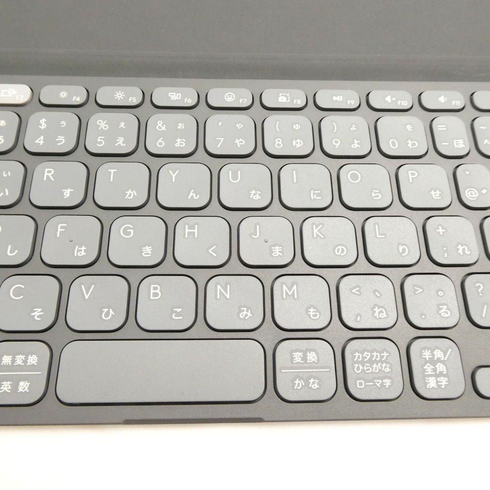 美品 Logicool KEYS-TO-GO2 超薄型軽量キーボード ブラック - メルカリ