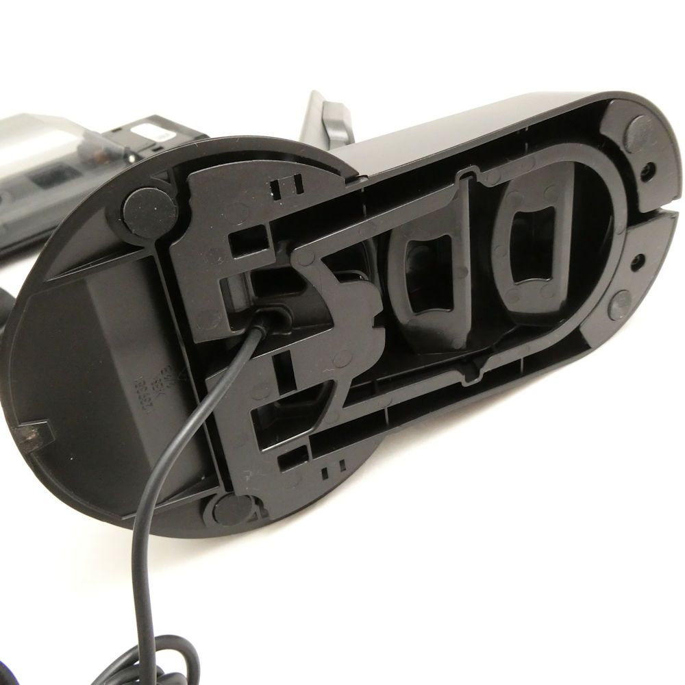 美品 Shark シャーク WV250J コードレス充電式ハンディクリーナ 掃除機 HN249 美品 Shark シャーク WV250J コードレス充電式ハンディクリーナ 掃除機