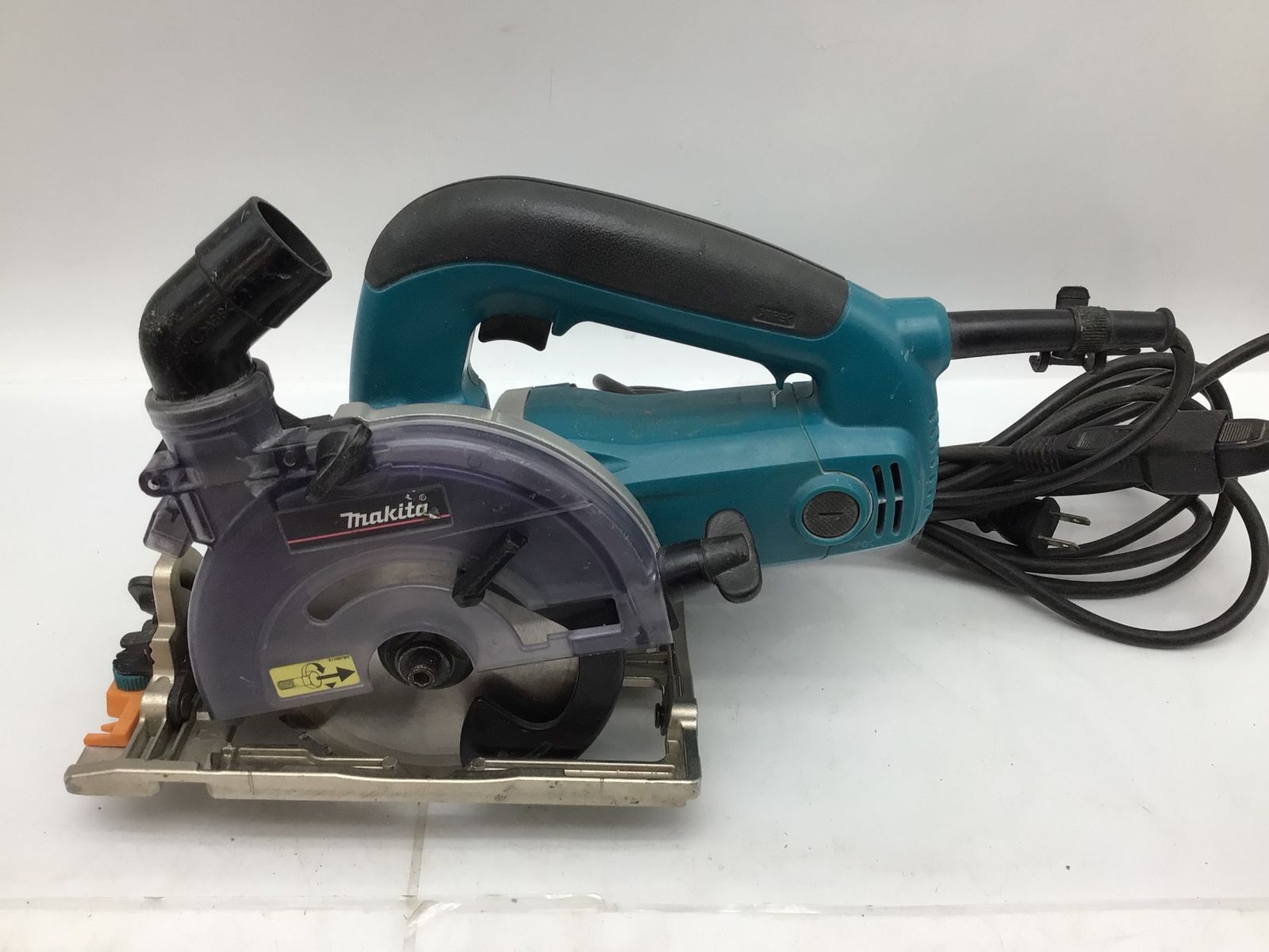 マキタ/makita 5205FX 125㎜防塵マルノコ【野田愛宕店】【店頭取引限定】【中古】管理番号：ITMMBFWMZVPW Makita/マキタ 125mm防じんマルノコ 5205FX 100V ○129934 | 機械工具