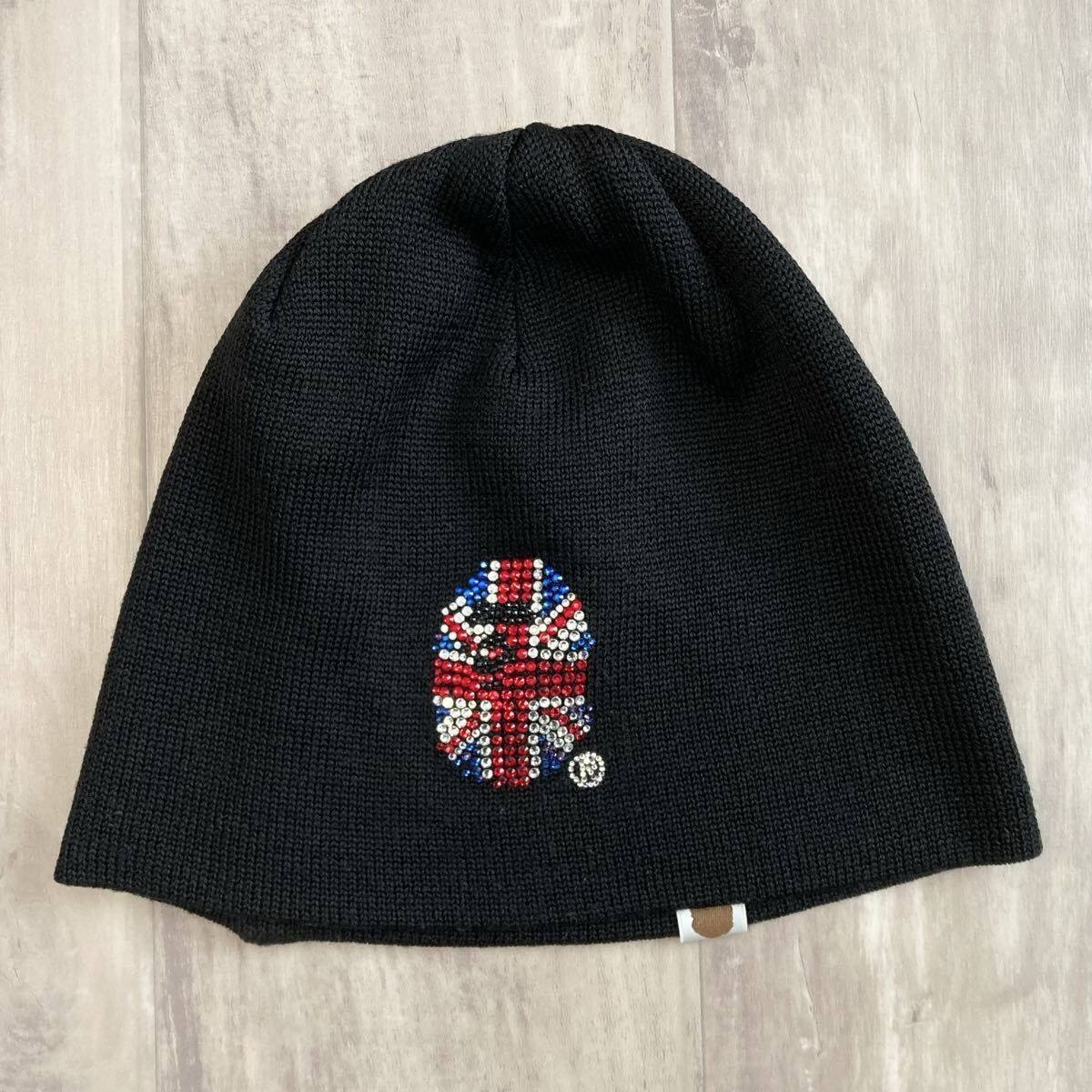 BAPE　スワロフスキー ビーニー　ニット帽　黒 スワロフスキー APE HEAD ニット帽 a bathing ape BAPE Beanie knit